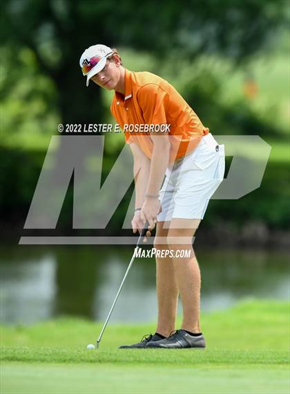 Thumbnail 2 in UIL 3A Golf Championship  photogallery.
