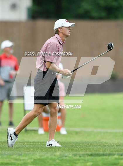 Thumbnail 2 in UIL 3A Golf Championship  photogallery.