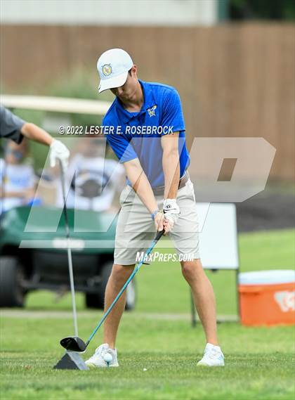 Thumbnail 1 in UIL 3A Golf Championship  photogallery.
