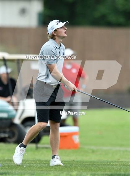 Thumbnail 2 in UIL 3A Golf Championship  photogallery.