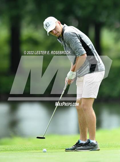 Thumbnail 1 in UIL 3A Golf Championship  photogallery.