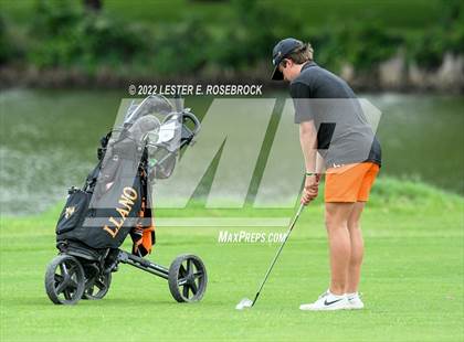 Thumbnail 3 in UIL 3A Golf Championship  photogallery.