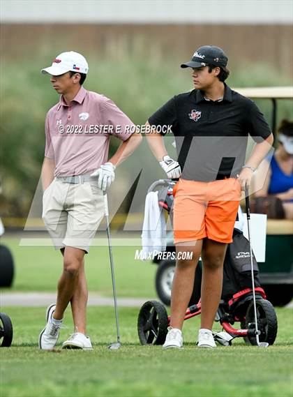 Thumbnail 2 in UIL 3A Golf Championship  photogallery.