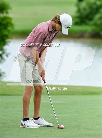 Thumbnail 2 in UIL 3A Golf Championship  photogallery.