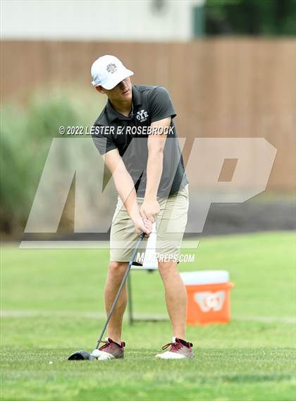 Thumbnail 1 in UIL 3A Golf Championship  photogallery.