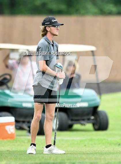 Thumbnail 1 in UIL 3A Golf Championship  photogallery.