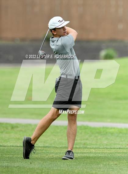 Thumbnail 3 in UIL 3A Golf Championship  photogallery.