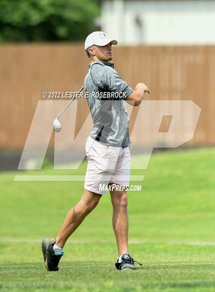 Thumbnail 2 in UIL 3A Golf Championship  photogallery.