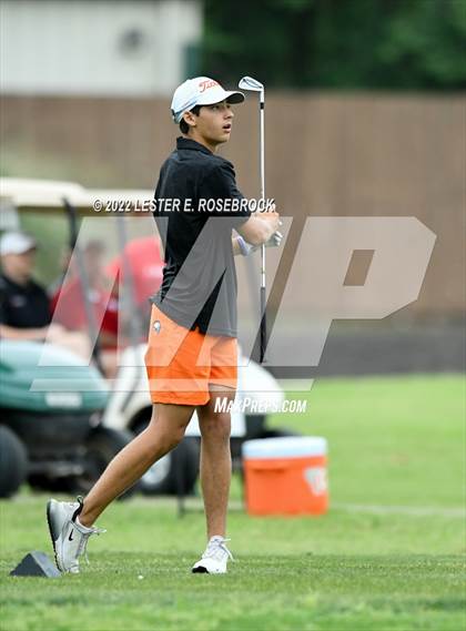 Thumbnail 2 in UIL 3A Golf Championship  photogallery.