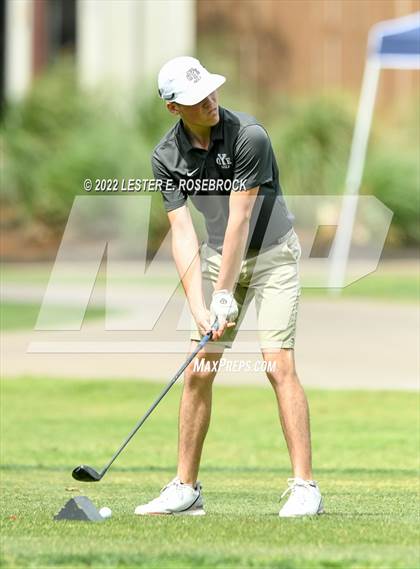 Thumbnail 1 in UIL 3A Golf Championship  photogallery.