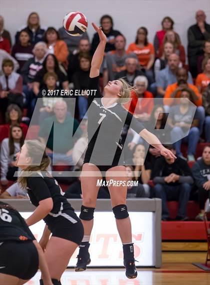 Thumbnail 1 in Clarion Area vs Maplewood (PIAA A Semifinal) photogallery.