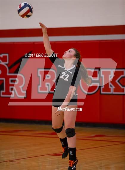 Thumbnail 2 in Clarion Area vs Maplewood (PIAA A Semifinal) photogallery.