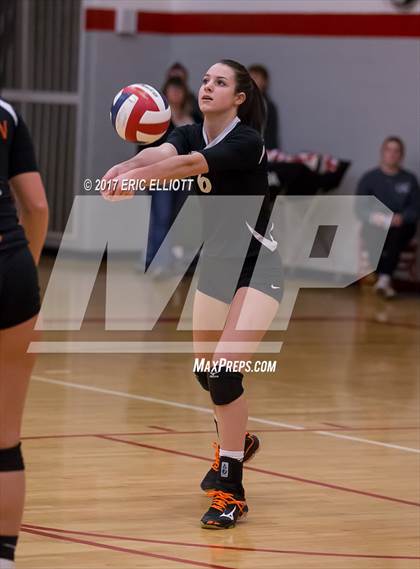 Thumbnail 1 in Clarion Area vs Maplewood (PIAA A Semifinal) photogallery.