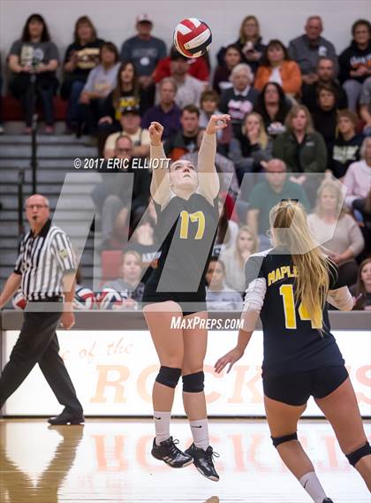 Thumbnail 1 in Clarion Area vs Maplewood (PIAA A Semifinal) photogallery.