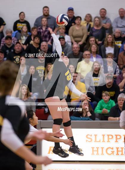 Thumbnail 3 in Clarion Area vs Maplewood (PIAA A Semifinal) photogallery.