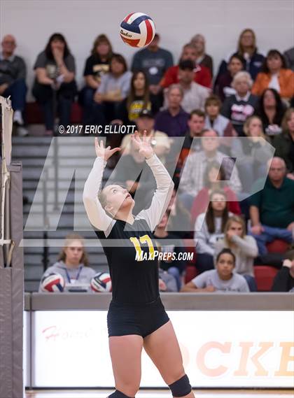 Thumbnail 1 in Clarion Area vs Maplewood (PIAA A Semifinal) photogallery.