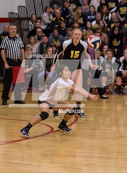 Thumbnail 1 in Clarion Area vs Maplewood (PIAA A Semifinal) photogallery.