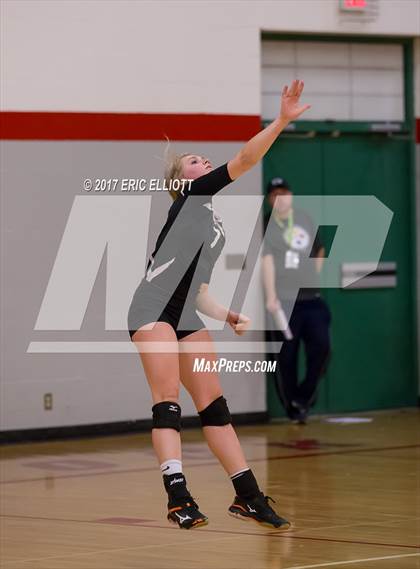 Thumbnail 3 in Clarion Area vs Maplewood (PIAA A Semifinal) photogallery.