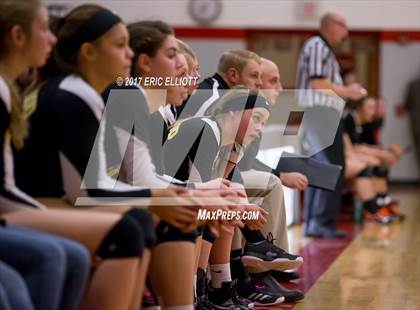 Thumbnail 1 in Clarion Area vs Maplewood (PIAA A Semifinal) photogallery.