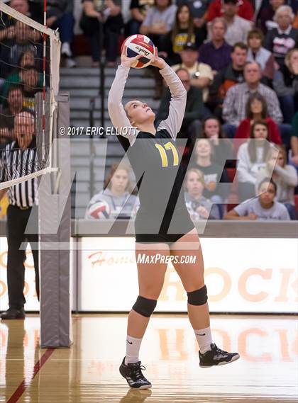 Thumbnail 2 in Clarion Area vs Maplewood (PIAA A Semifinal) photogallery.