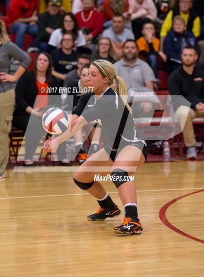 Thumbnail 3 in Clarion Area vs Maplewood (PIAA A Semifinal) photogallery.