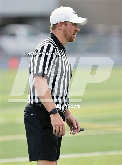 Thumbnail 3 in Evergreen vs Cheyenne Mountain (CHSAA 4A Championship) photogallery.