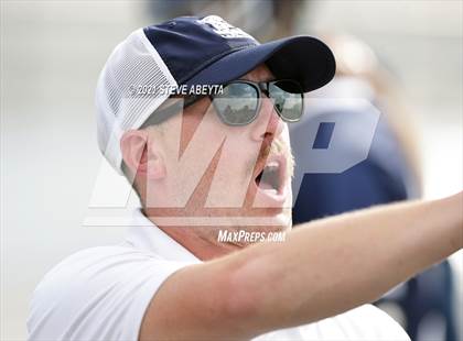 Thumbnail 2 in Evergreen vs Cheyenne Mountain (CHSAA 4A Championship) photogallery.