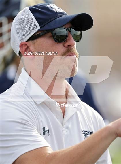 Thumbnail 1 in Evergreen vs Cheyenne Mountain (CHSAA 4A Championship) photogallery.