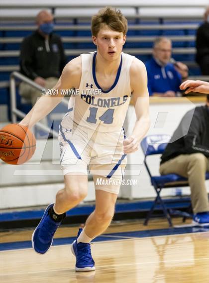 Thumbnail 1 in Cooper @ Covington Catholic photogallery.