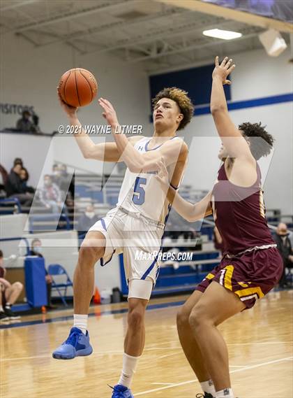 Thumbnail 1 in Cooper @ Covington Catholic photogallery.