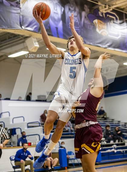 Thumbnail 3 in Cooper @ Covington Catholic photogallery.