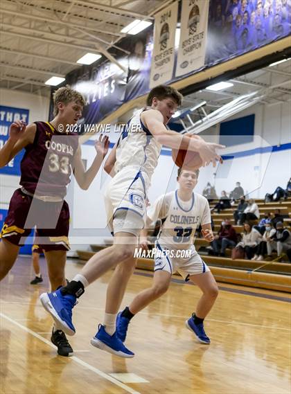 Thumbnail 1 in Cooper @ Covington Catholic photogallery.