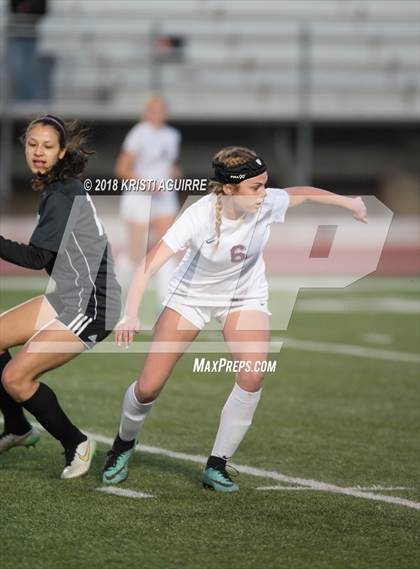 Thumbnail 1 in Paramount vs. Paloma Valley (CIF SS D4 1st Round) photogallery.