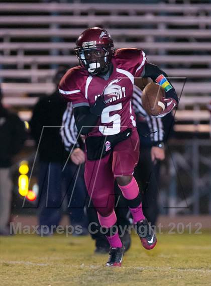 Thumbnail 3 in Craigmont vs Bartlett photogallery.