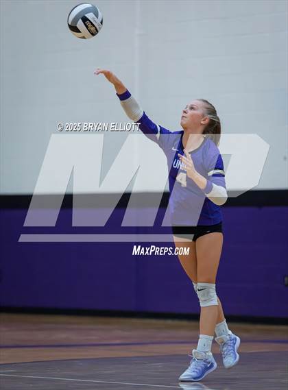 Thumbnail 2 in Union @ Gilmer photogallery.