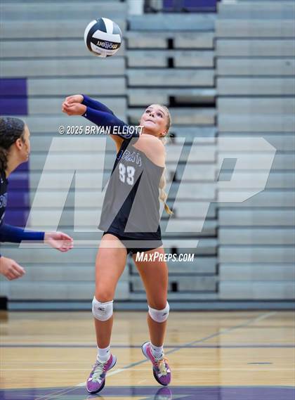 Thumbnail 2 in Union @ Gilmer photogallery.