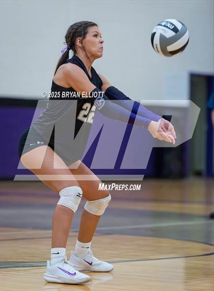 Thumbnail 2 in Union @ Gilmer photogallery.