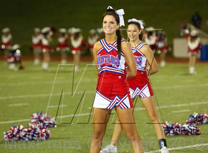 Thumbnail 2 in MacArthur @ Grapevine photogallery.