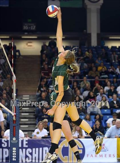 Thumbnail 1 in Long Beach Poly vs. Palo Alto (CIF State D1 Final) photogallery.