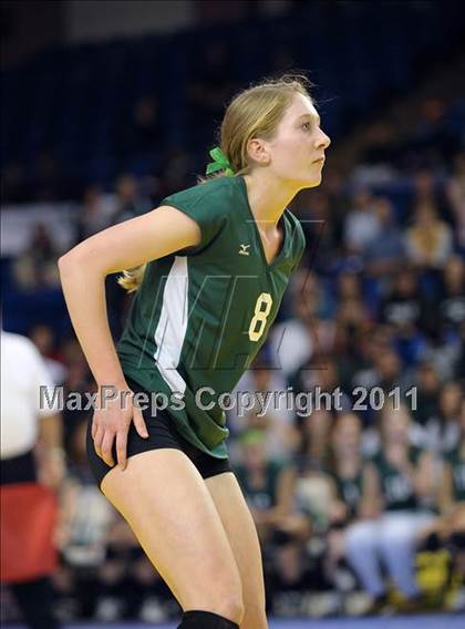 Thumbnail 2 in Long Beach Poly vs. Palo Alto (CIF State D1 Final) photogallery.