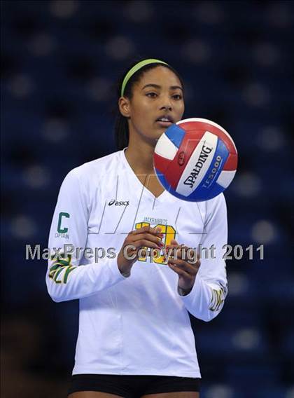Thumbnail 3 in Long Beach Poly vs. Palo Alto (CIF State D1 Final) photogallery.