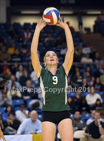 Thumbnail 2 in Long Beach Poly vs. Palo Alto (CIF State D1 Final) photogallery.