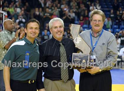 Thumbnail 3 in Long Beach Poly vs. Palo Alto (CIF State D1 Final) photogallery.