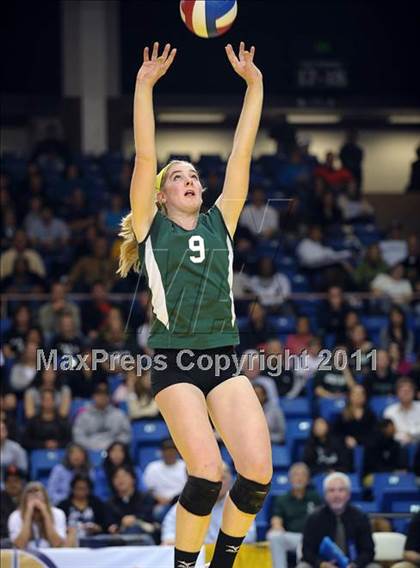 Thumbnail 1 in Long Beach Poly vs. Palo Alto (CIF State D1 Final) photogallery.