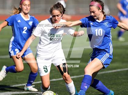 Thumbnail 2 in Ludlowe @ Norwalk photogallery.