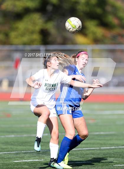 Thumbnail 1 in Ludlowe @ Norwalk photogallery.