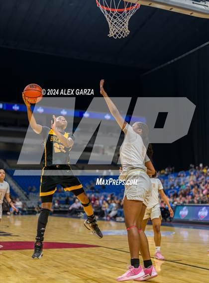 Thumbnail 3 in South Grand Prairie vs Brennan (UIL 6A Basketball Semifinal) photogallery.
