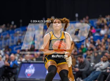 Thumbnail 3 in South Grand Prairie vs Brennan (UIL 6A Basketball Semifinal) photogallery.