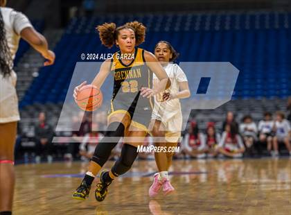 Thumbnail 1 in South Grand Prairie vs Brennan (UIL 6A Basketball Semifinal) photogallery.