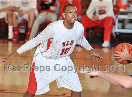 Thumbnail 1 in Orange Lutheran vs. Westchester (Nike Extravaganza) photogallery.